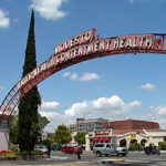 Modesto Arch