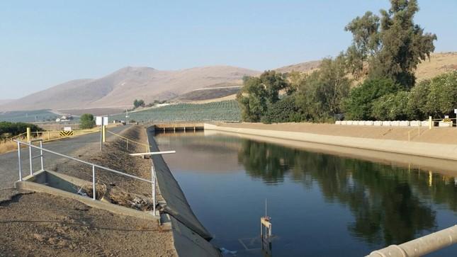 Friant Kern Canal near Lindsay