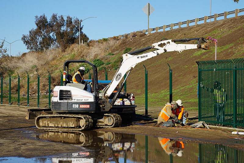 Caltrans fence near Pecos Ave, Modesto, CA