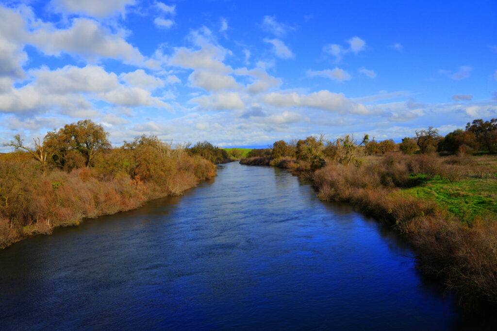 Tuolumne River looking east from Roberts Ferry Bridge 25 December 2025